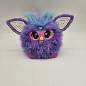 Hasbro Furby Interactive Electronic Plush Toy 2023 Lights Up Purple Blue Talking